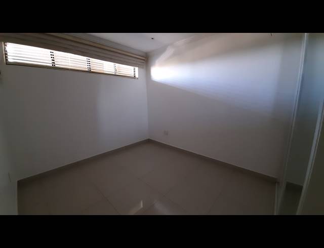 3 BEDROOM APARTMENT FOR SALE IN UMHLANGA CENTRAL